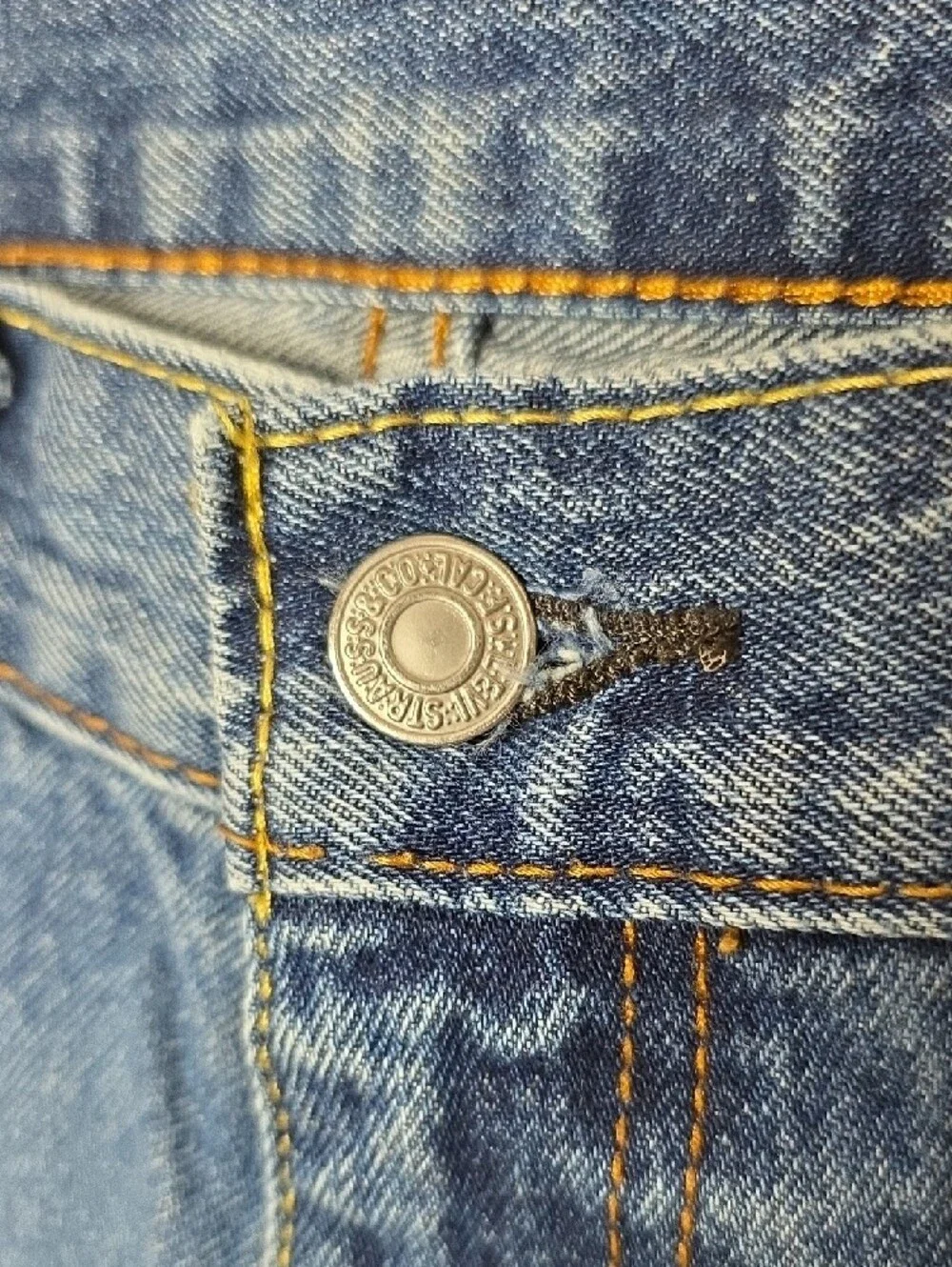 Levi's 505 Regular Straight Leg Medium Stonewash Blue Denim Jeans Men's 33x30